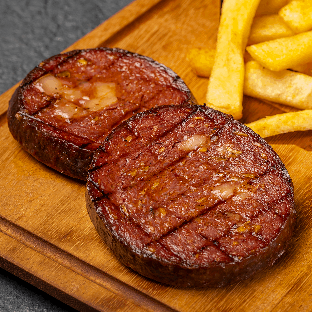 Grilled Sucuk (with Halloumi)